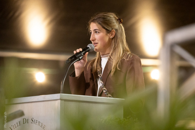 glareyarde-1-10130076